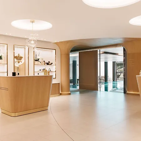 Beau-rivage Palace Szálloda 5*