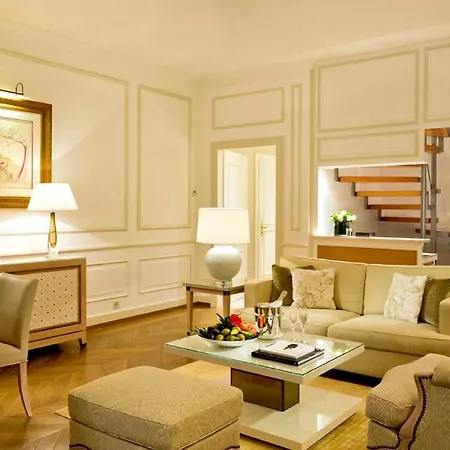 Готель Beau-rivage Palace Лозанна