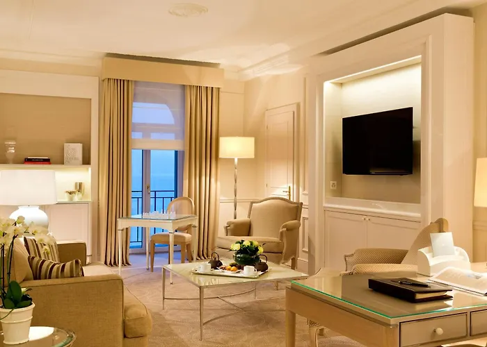 מלון Beau-rivage Palace 5*