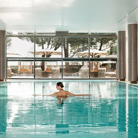 Hotel Beau-rivage Palace 5*